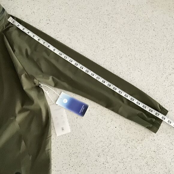 Outerknown Active Windbreaker S Green Agility Packable Hood - Picture 7 of 12